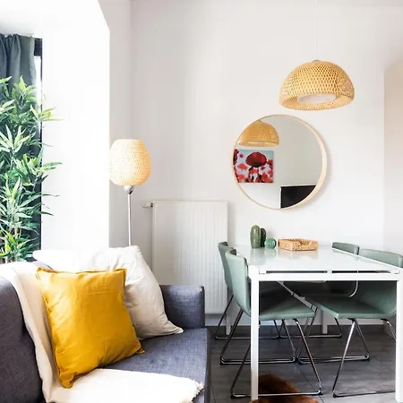 Oneluxstay Centre Apartment